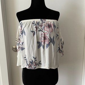 ⭐2 for C$22⭐ Audrey 3+1 Off the Shoulder Floral Shirt, White, Size S